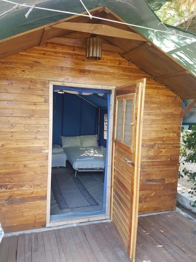 Отель Xenicamp-Retreat Нафплион Экстерьер фото